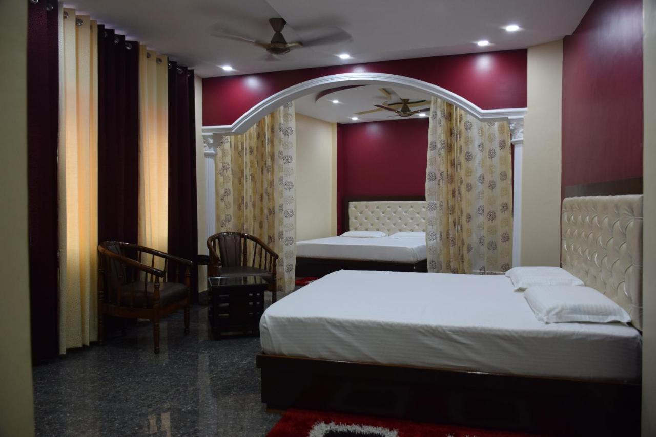 Hotel Sky Bule & Restaurant Khas Nagrota 외부 사진