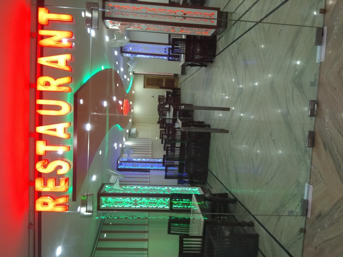 Hotel Sky Bule & Restaurant Khas Nagrota 외부 사진