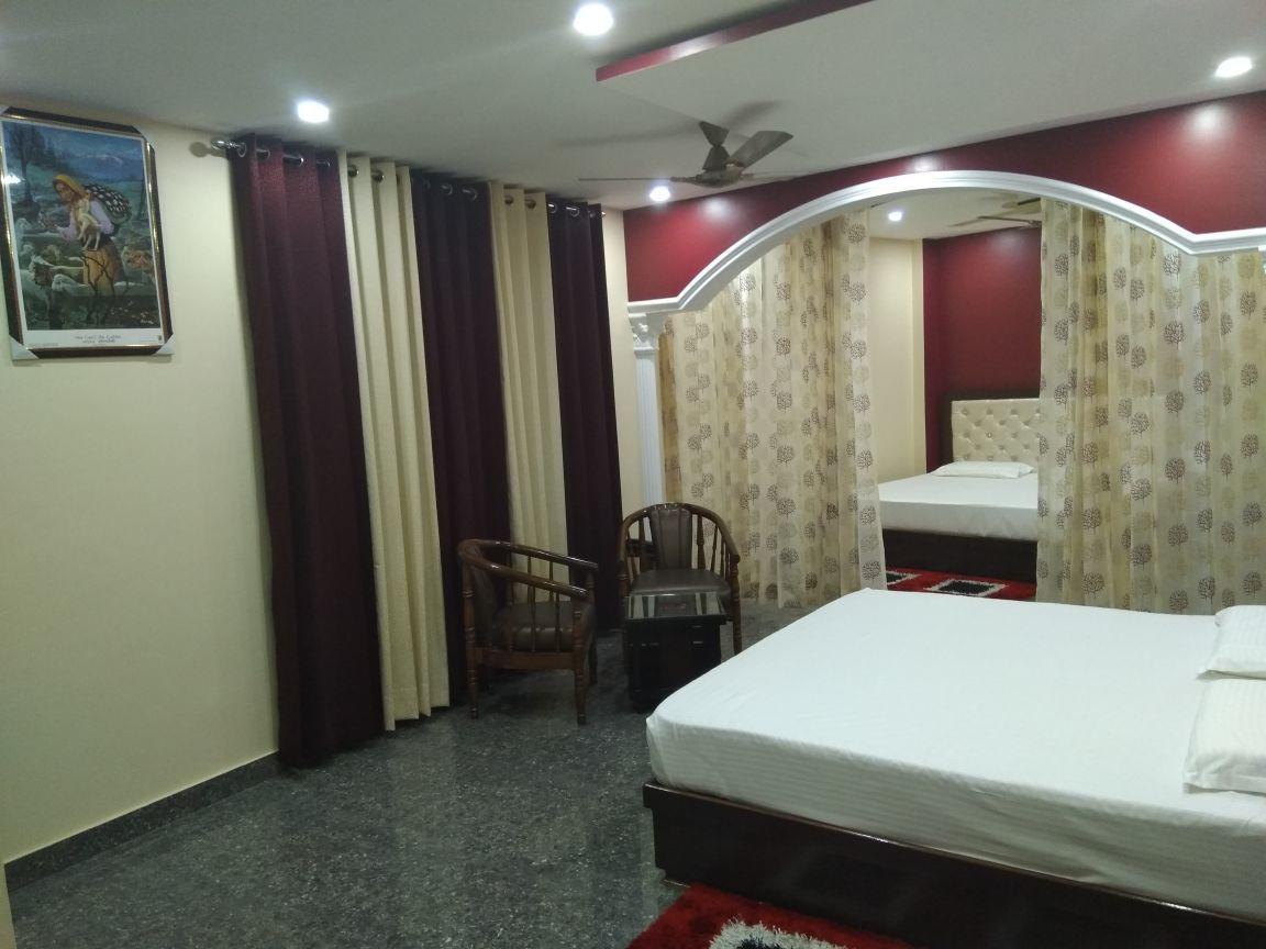 Hotel Sky Bule & Restaurant Khas Nagrota 외부 사진