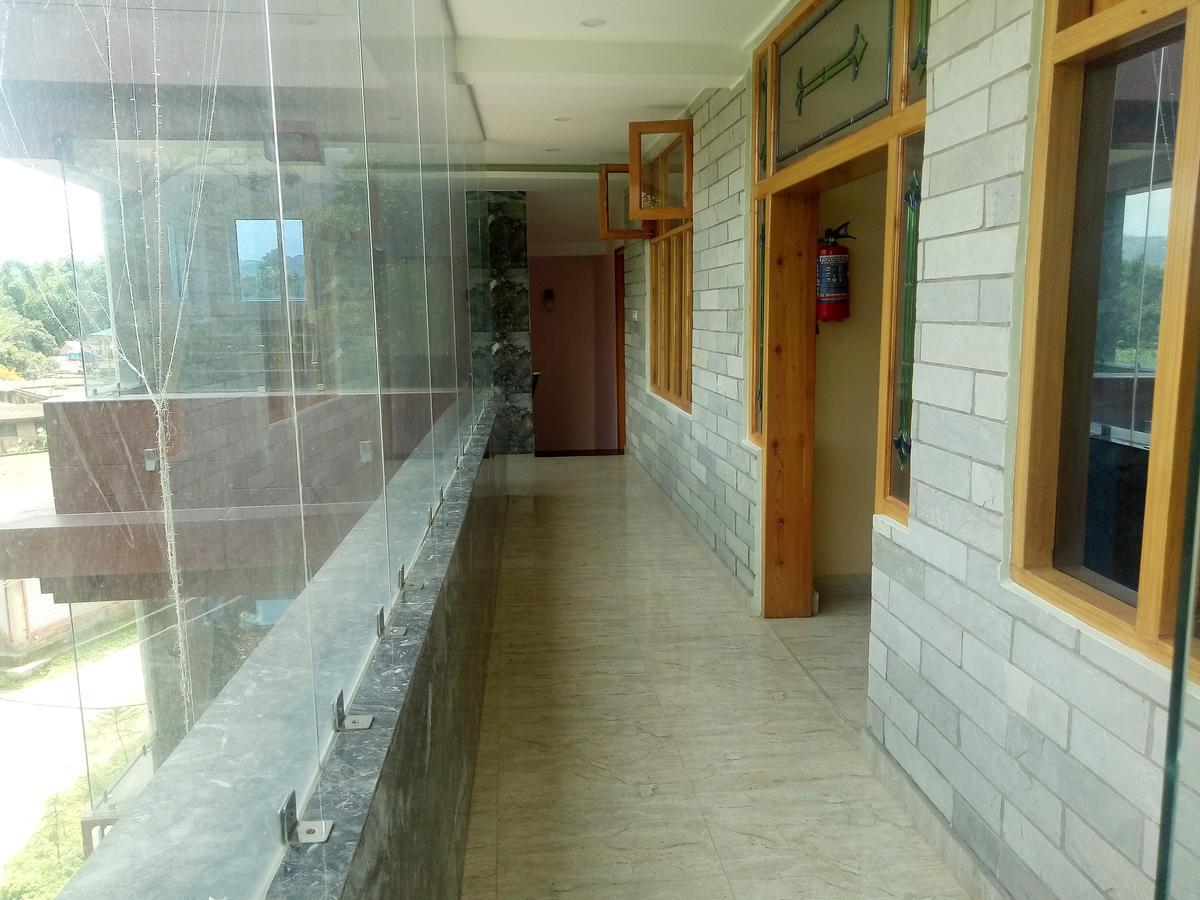 Hotel Sky Bule & Restaurant Khas Nagrota 외부 사진